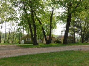 Beautiful Lakefront Wooded Campground