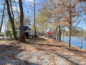 Waterfront Campground with Room to Expand