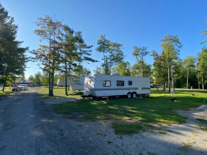 Lake Frontage, Family-Friendly 98 Site Campground