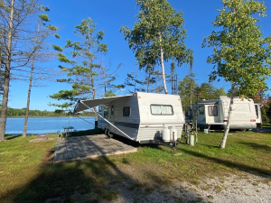 Lake Frontage, Family-Friendly 98 Site Campground