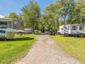 99 RV Sites on 48 Acres