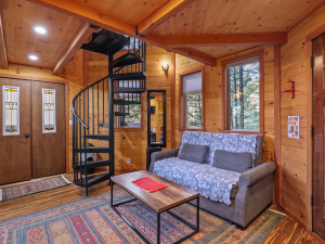 Vertical Horizons Treehouse Paradise